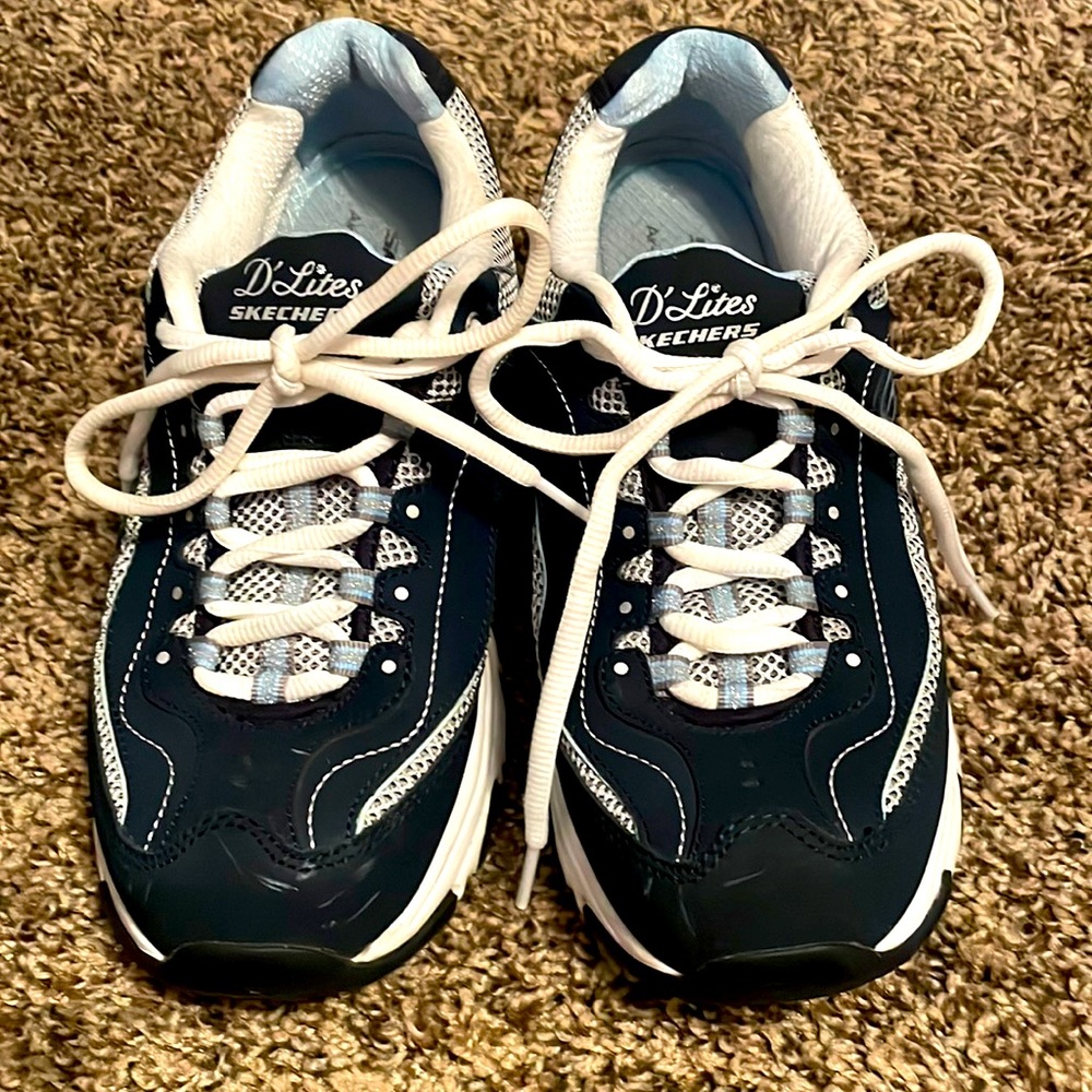 Skechers d’lites